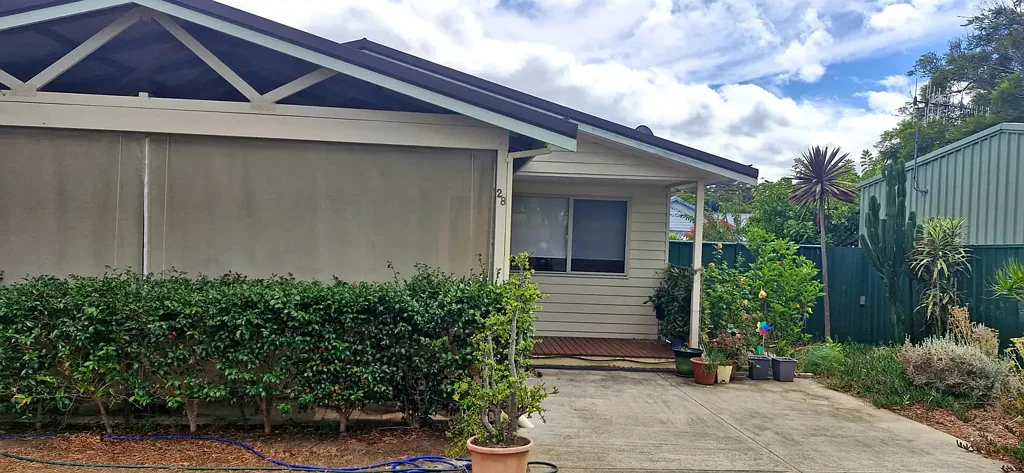 Walpole 2Zimmer Neat 2-Bedroom Home in Excellent Location!