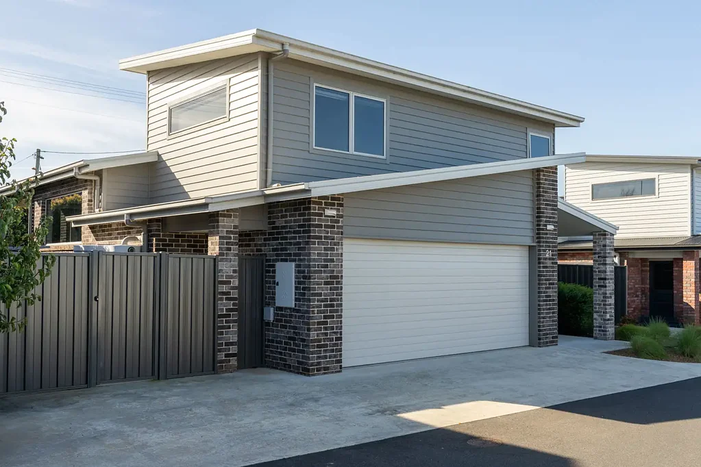 Devonport 3房  CONTEMPORARY COMFORT IN A SECURE COMMUNITY
