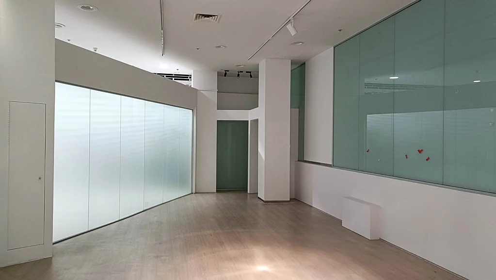 Auckland Central PRIME RETAIL SPACE AT CROWNE PLAZA