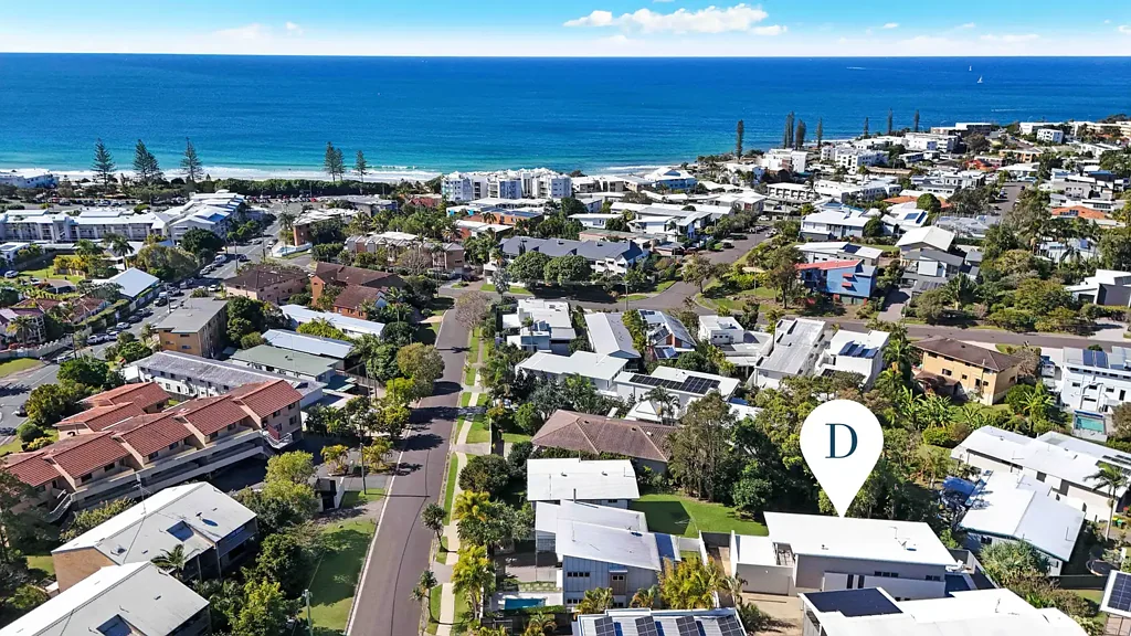 Alexandra Headland 4 Bedroom Freehold House in the Golden Triangle of Alexandra Headland
