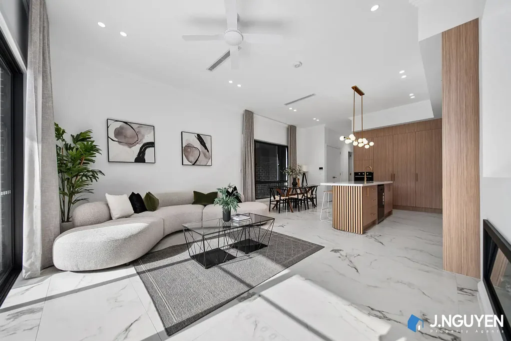 Cabramatta 5침실 Brand New Luxury Lifestyle in the heart of Cabramatta