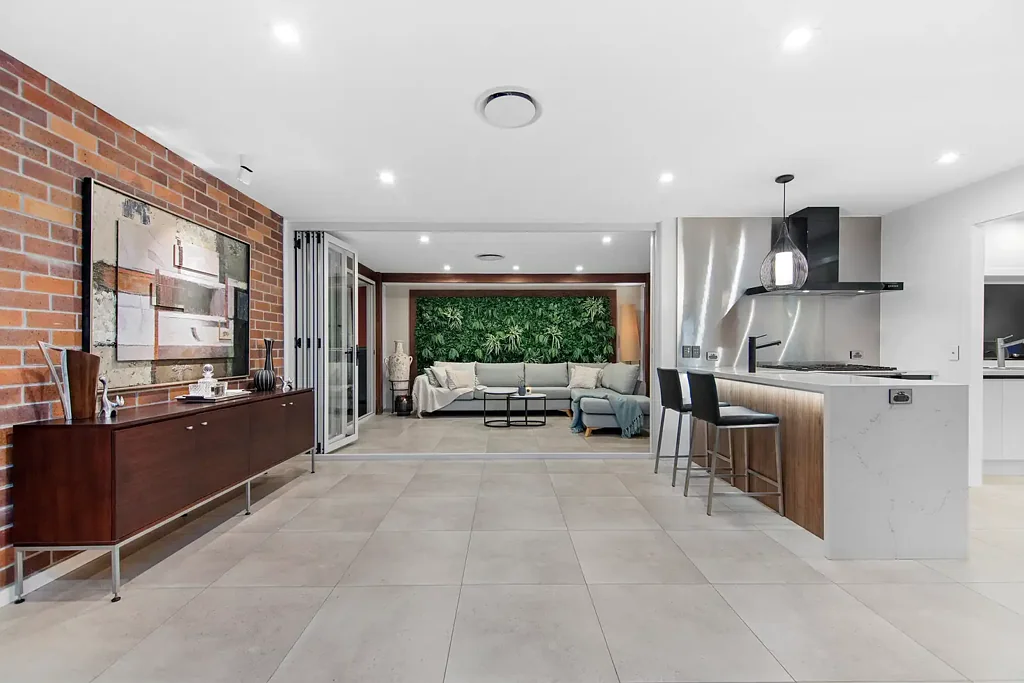 Paradise Point 3 Bedroom Inspections by appointment