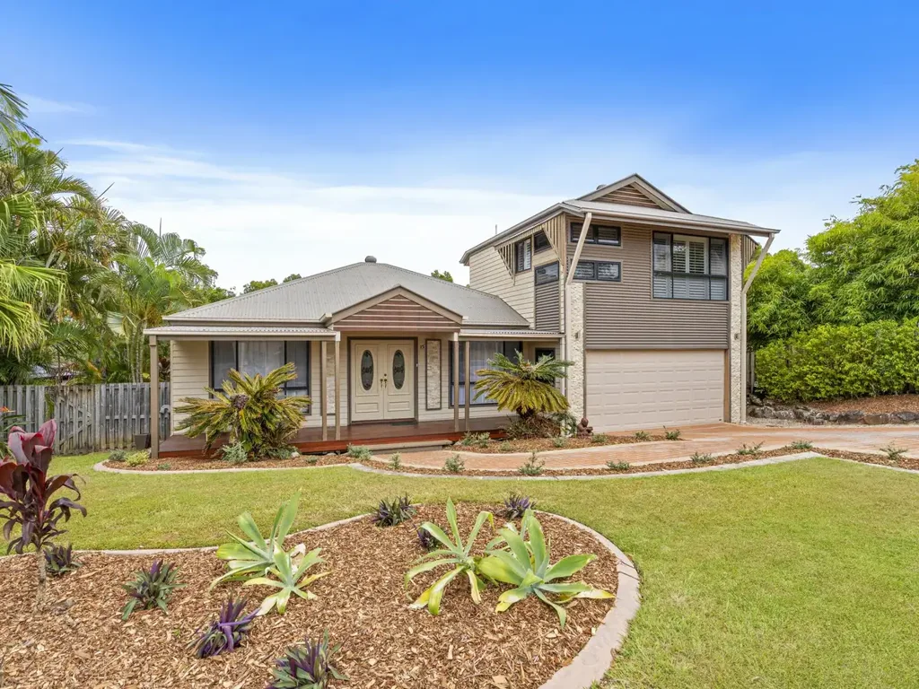 15 Bonin Close, Pacific Pines, QLD 4211