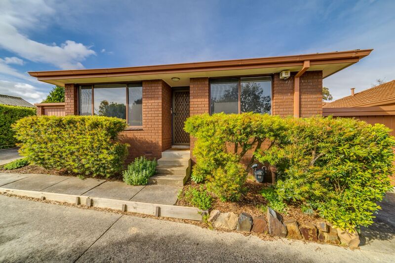 UNIT 3 13A RAILWAY RD, BLACKBURN VIC 3130, 0 Kuwarto, 0 Banyo, House