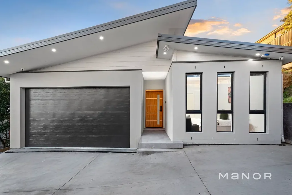 North Kellyville 4 Bedroom Sophisticated Living