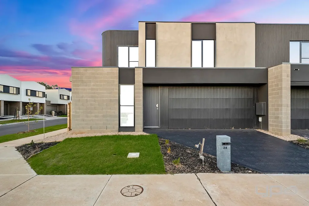Fraser Rise 4कमरा CONTEMPORARY DESIGN MEETS FAMILY COMFORT IN FRASER RISE
