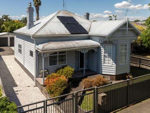 Sandringham 3房  Renovators Dream – WinningLocation!