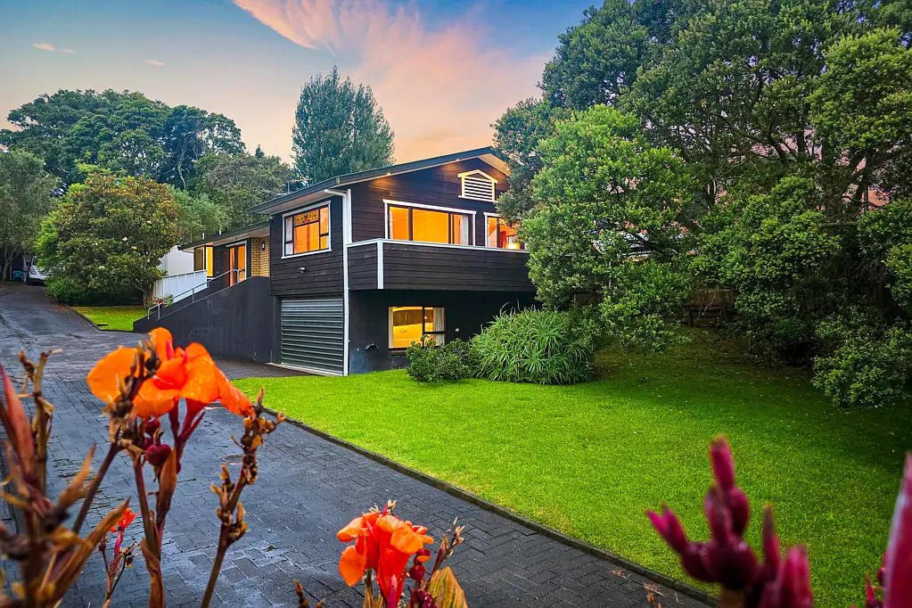 6a Brian Avenue, Forrest Hill, North Shore City, Auckland