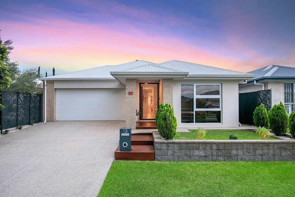 13 Summertaste Parade, Griffin, QLD 4503