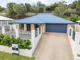 27 Stoneybrook Drive, Glen Eden