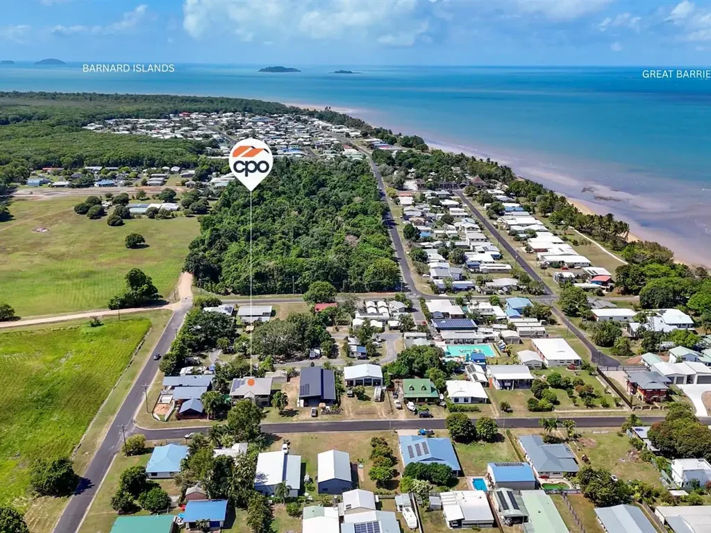 3 Rebecca Jane Parade, Kurrimine Beach, QLD 4871