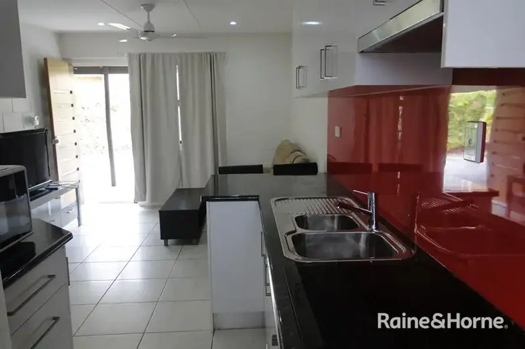 TWO BEDROOM UNIT, FULLY FURNISHED!