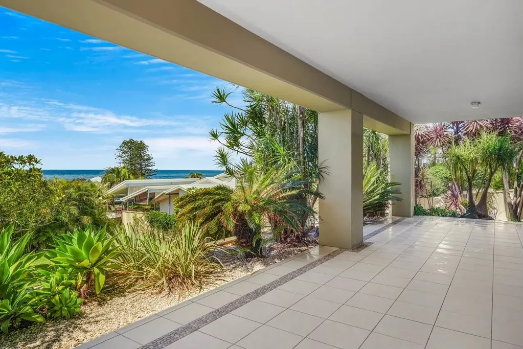 Coastal Living with Ocean Views & Breezy Comfort