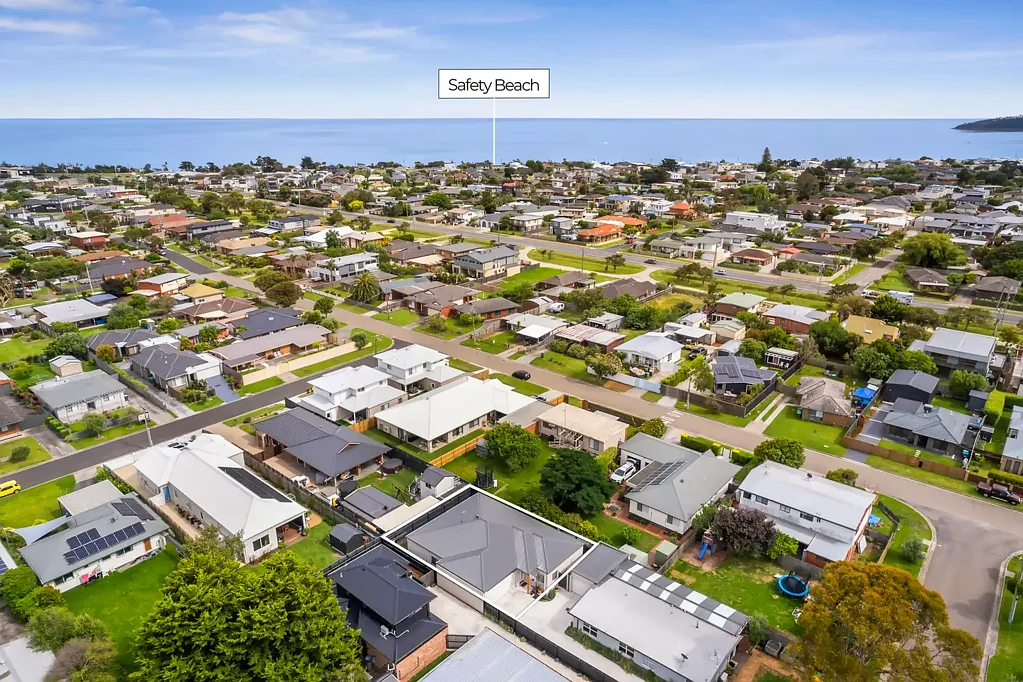 2/2 Corey Avenue, Dromana, VIC 3936