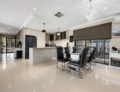 12 Castletown Boulevard, Weir Views, VIC 3338, 4房, 2浴, House