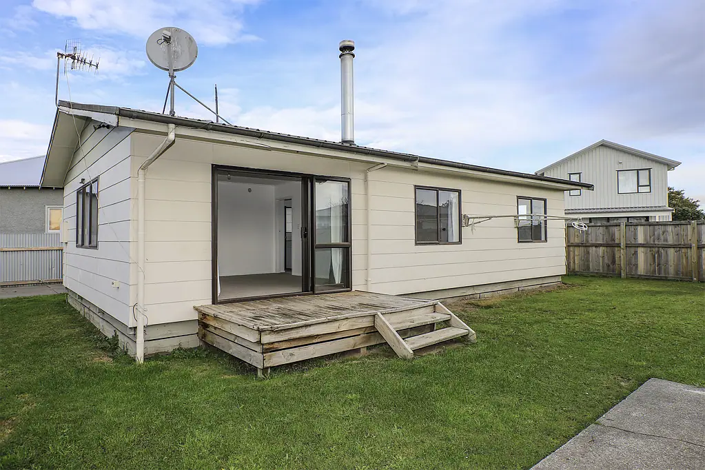 11 Holmes Place, Flaxmere, Hastings, Hawke's Bay