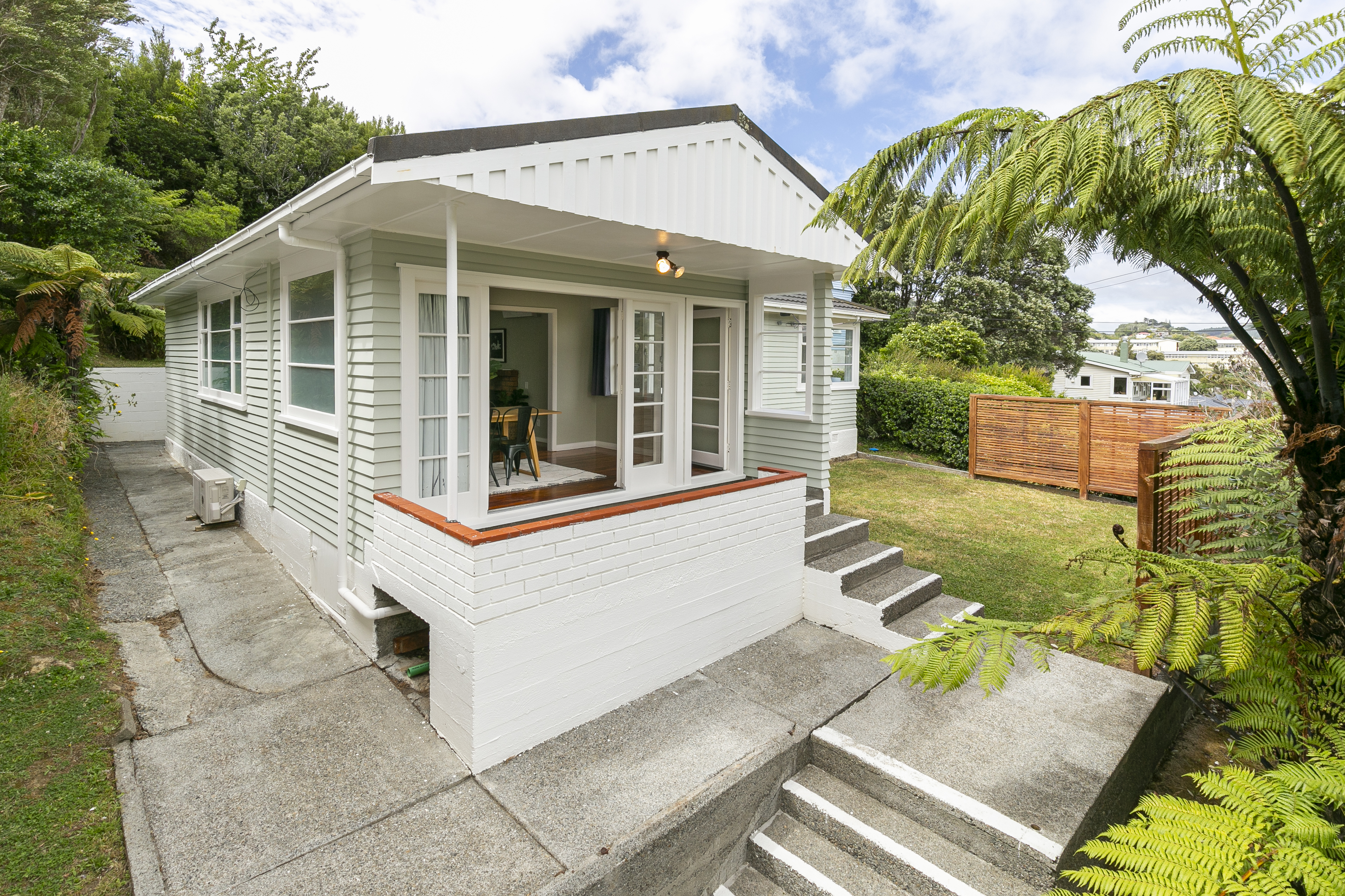 20 Hinau Street, Tawa, Wellington, 3 rūma, 0 rūma horoi, House