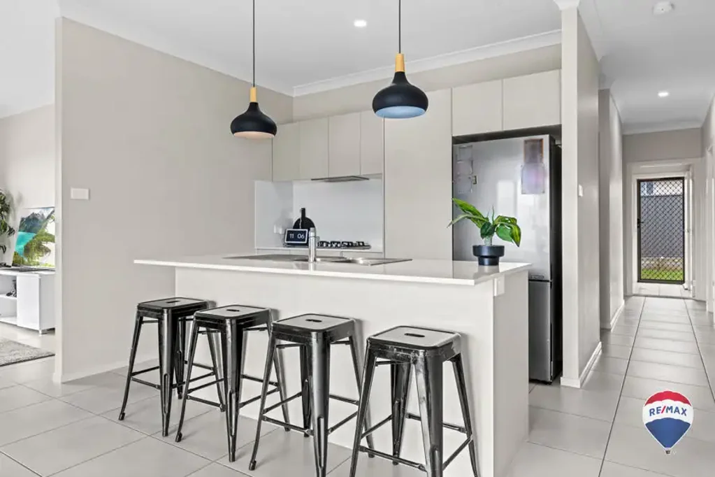 Heddon Greta 4Zimmer For the Investors (Rented with 12month Lease) Near New Asset in High Demand Rental Location
