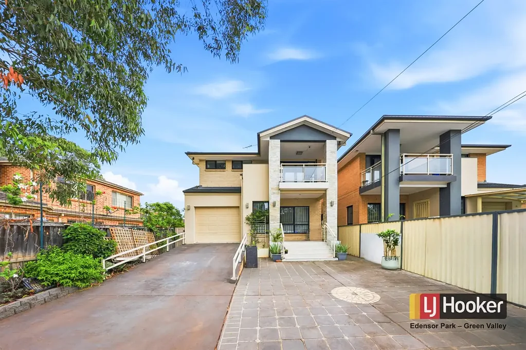 Fairfield 4房 宽敞428m²地块 四卧套房 主卧独卫 现代厨房 开放式起居 低维护后院 便利交通 New to the Market