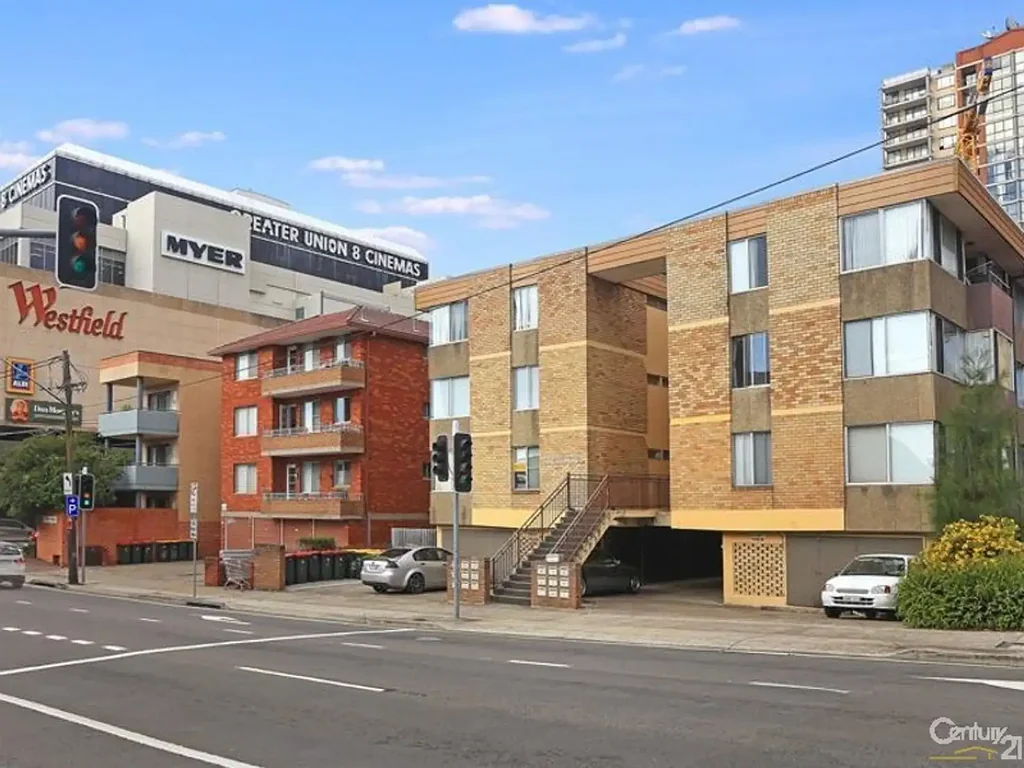 2 Bedrooms Units in Convenient Location