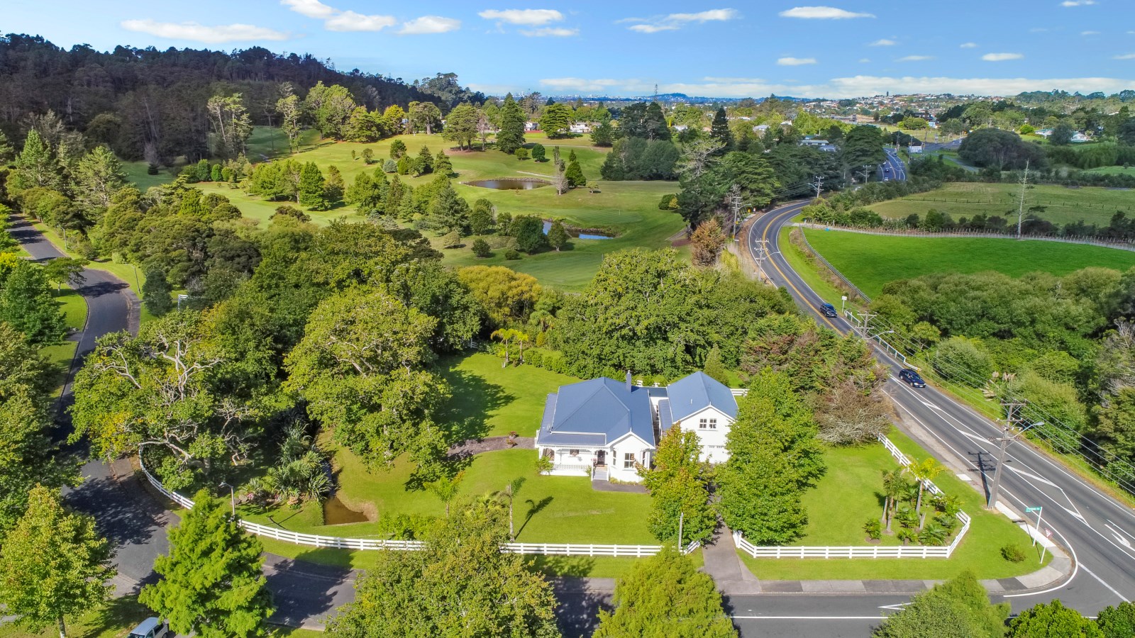 1 Parklands Avenue, Swanson, Auckland - Waitakere, 4 phòng ngủ, 2 phòng tắm