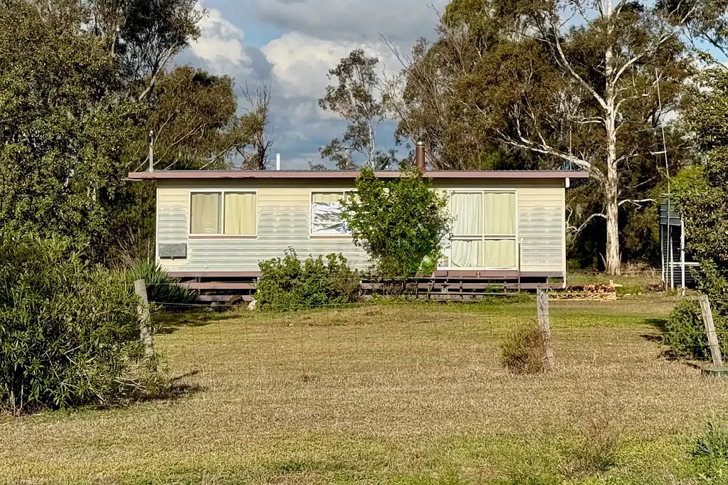 Jondaryan 2房  Tranquil Country Living – Over 1 Acre in Jondaryan