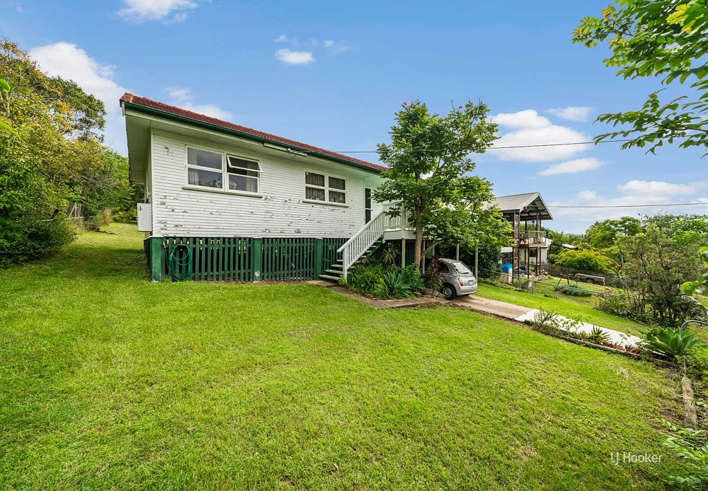 31 Mack Street, Esk, QLD 4312