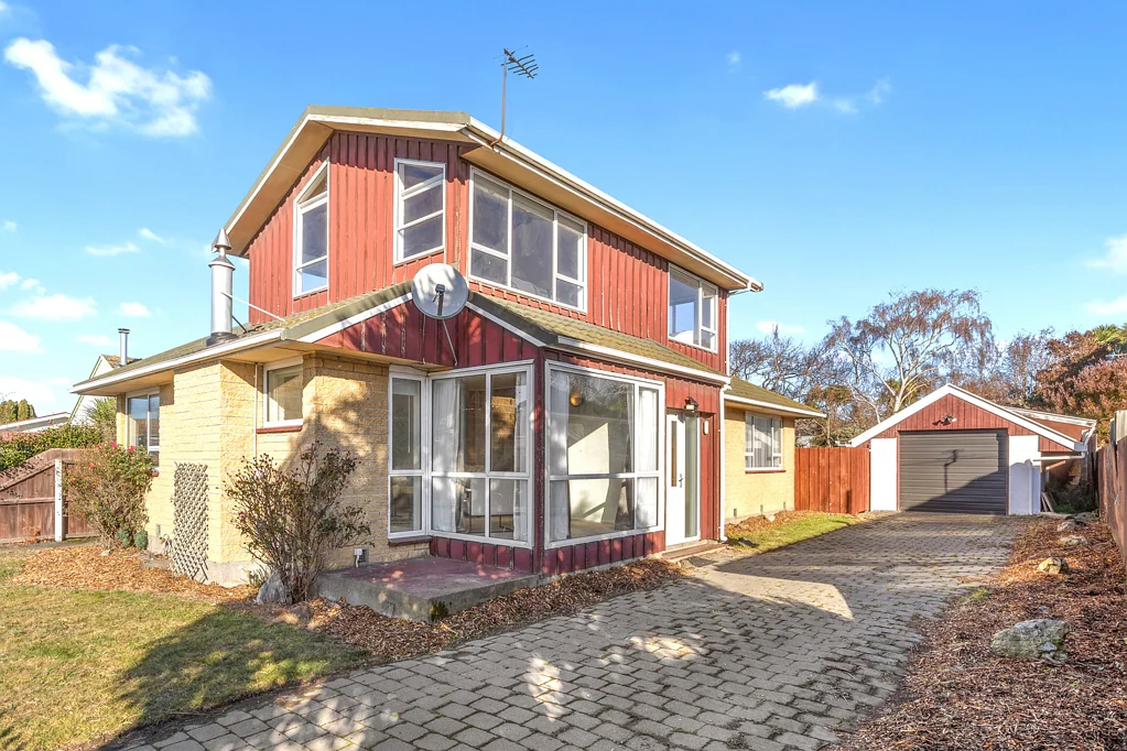Woolston 4कमरा Full Sized Family Living, Freehold Title