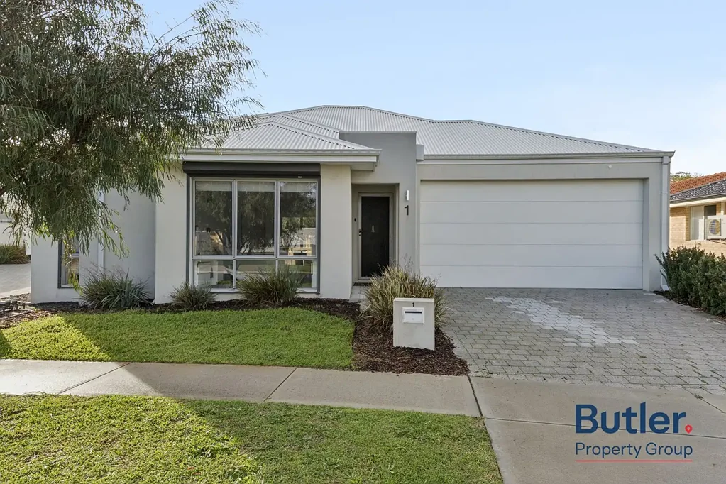 Balcatta 3 Slaapkamer The Complete Package - Modern Street-Front Living in a Prime Location