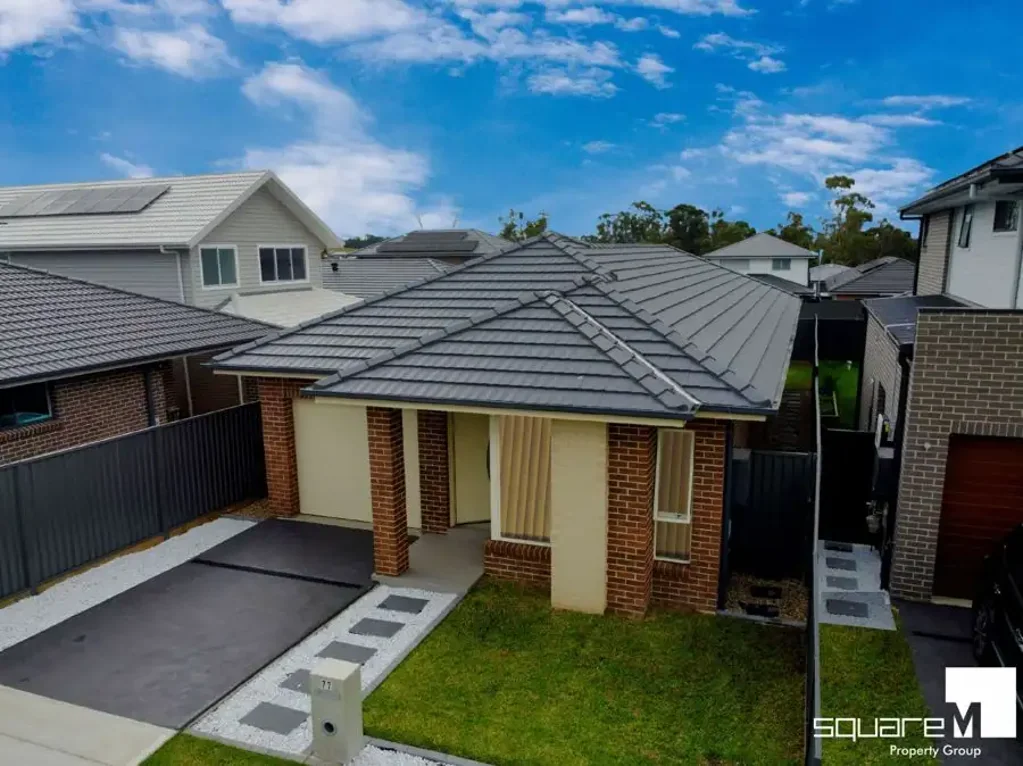 Near new 4 bedrooms home