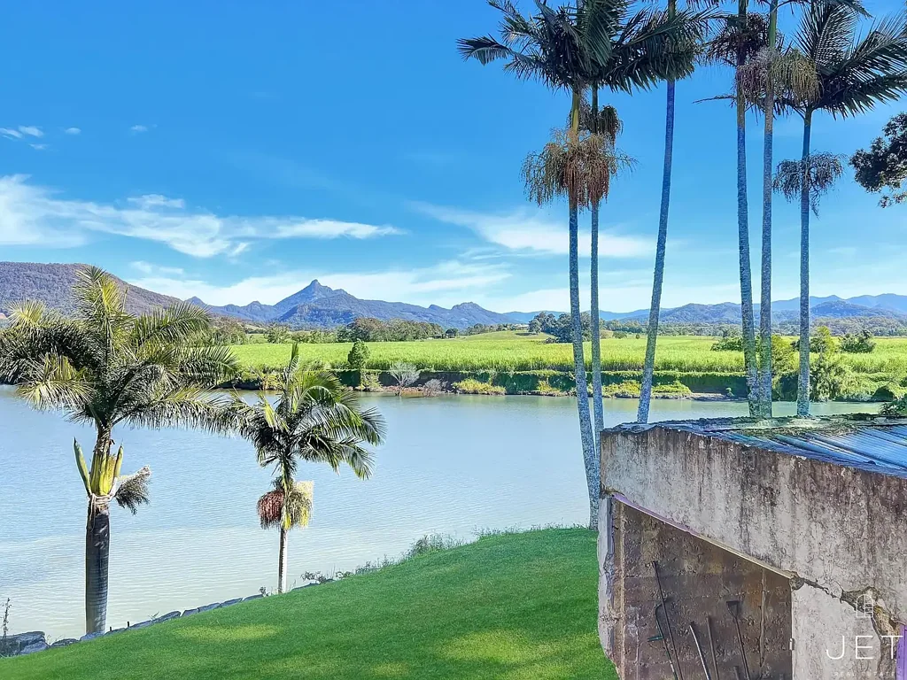 South Murwillumbah 4 Bedroom Timeless Art Deco Charm on the Tweed River