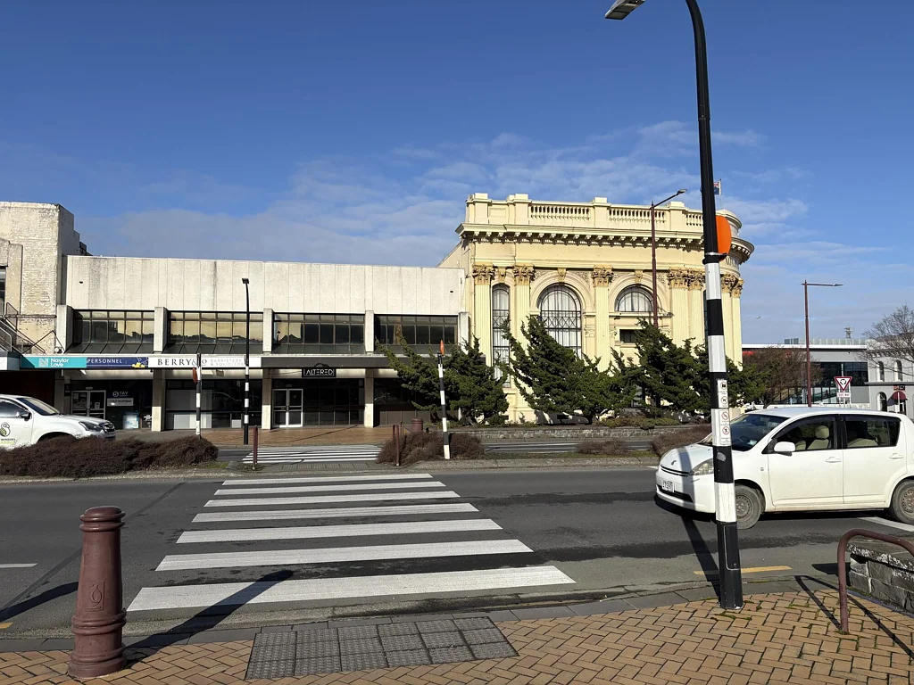 Invercargill 206m2 Ground floor office/retail in the CBD