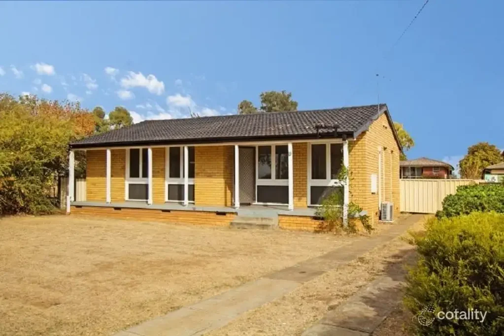 44 Tingira Avenue