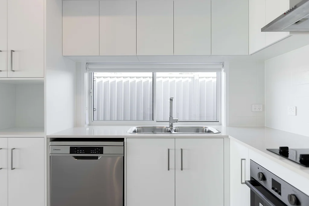 2 BEDROOM DUPLEX - Brand New!