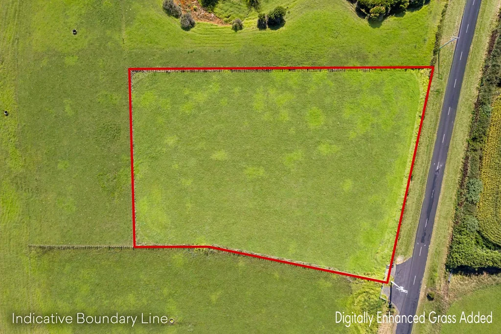 Waiuku  1.5 Acres with Stunning Rural Views!