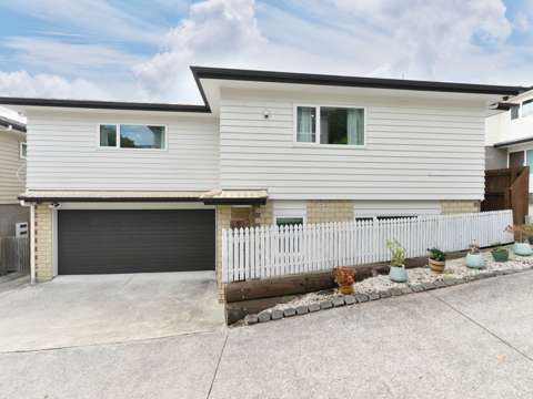 Mount Roskill 4房  CONTEMPORARY FAMILY LIVING; PRIME CENTRAL LOCATION