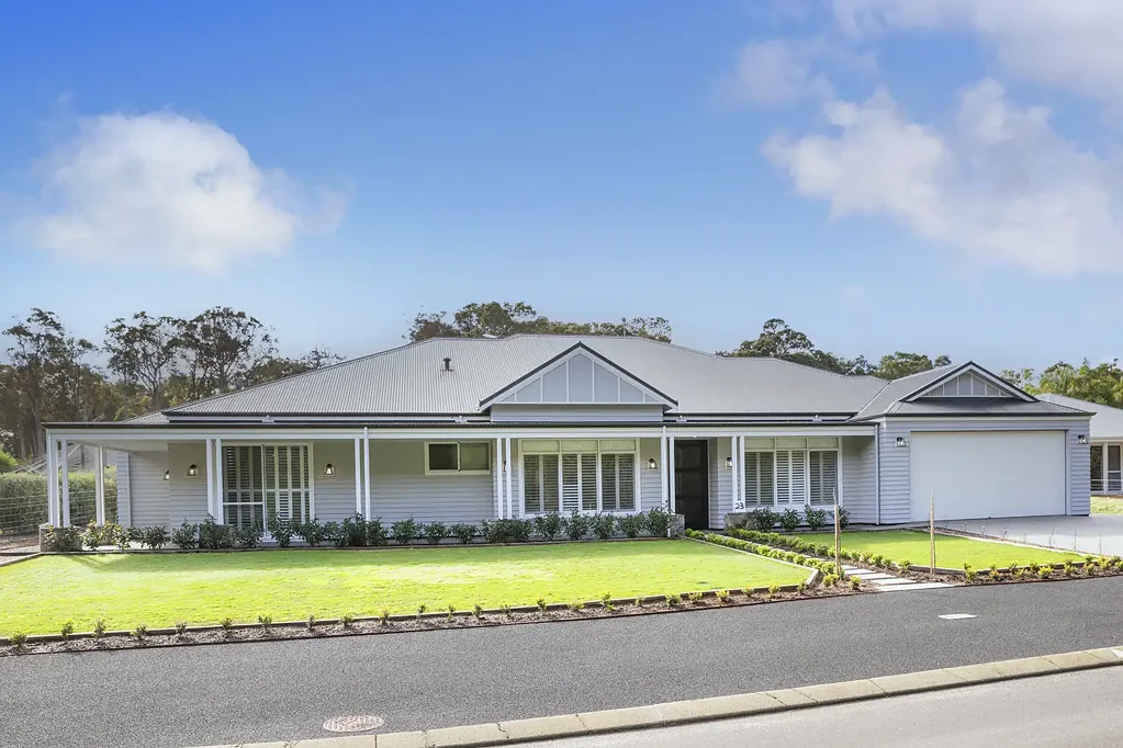 Luxury Living | Fully Furnished & Garden Maintenance Included