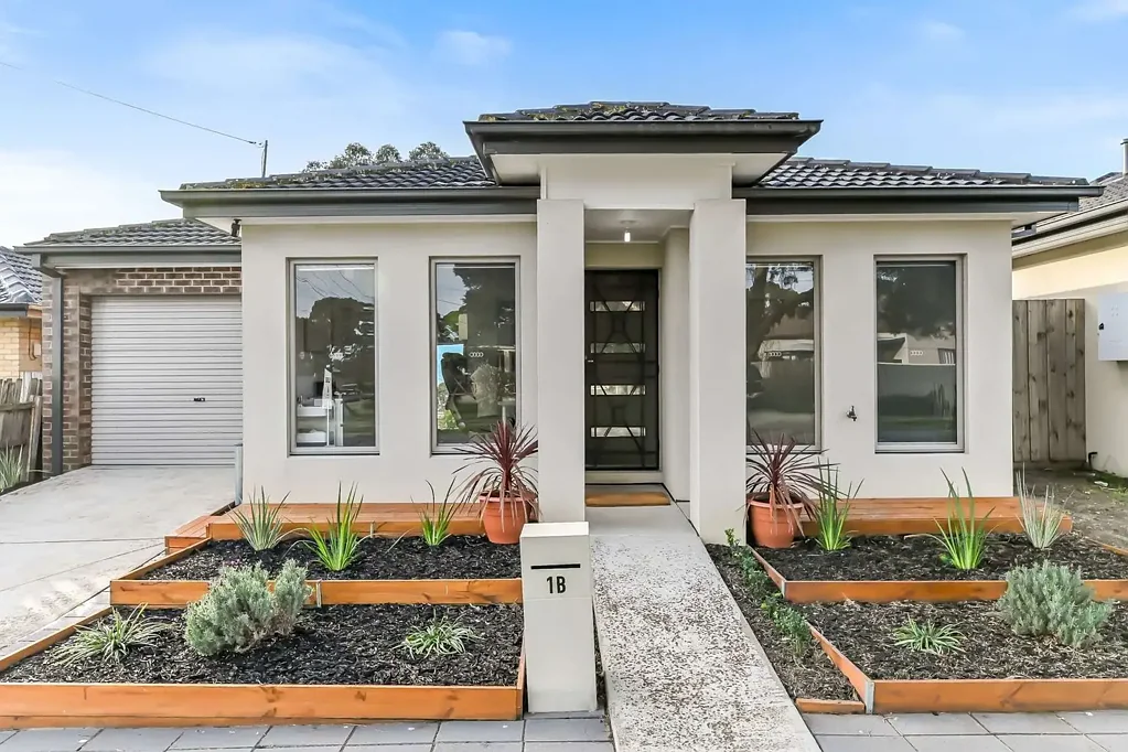 THE BRIEF: Modern Comfort with Stylish Finishes and Private Outdoor Living