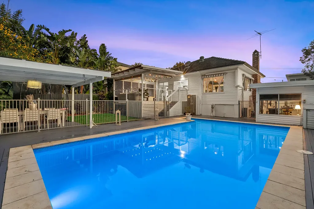 Caringbah South 3部屋 Charming Family Oasis in Prime Caringbah South Location