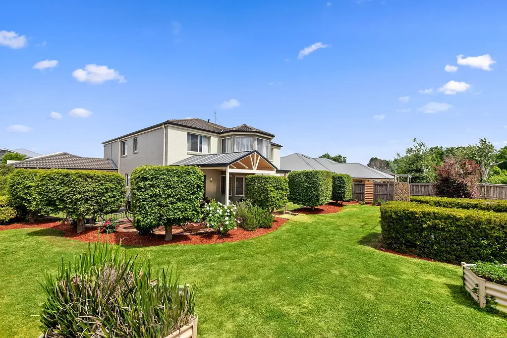 Bowral 5房  A Private Haven Offering Elevated Family Living in East Bowral