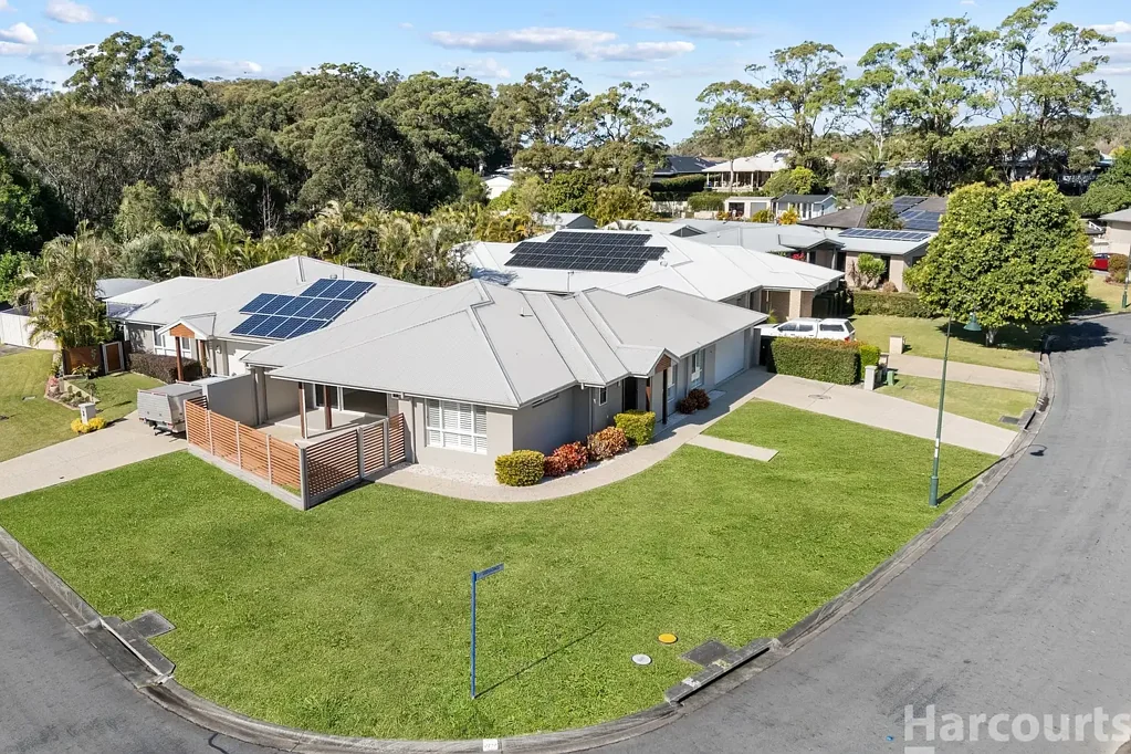 24 Grenadines Way, Bonny Hills, NSW 2445