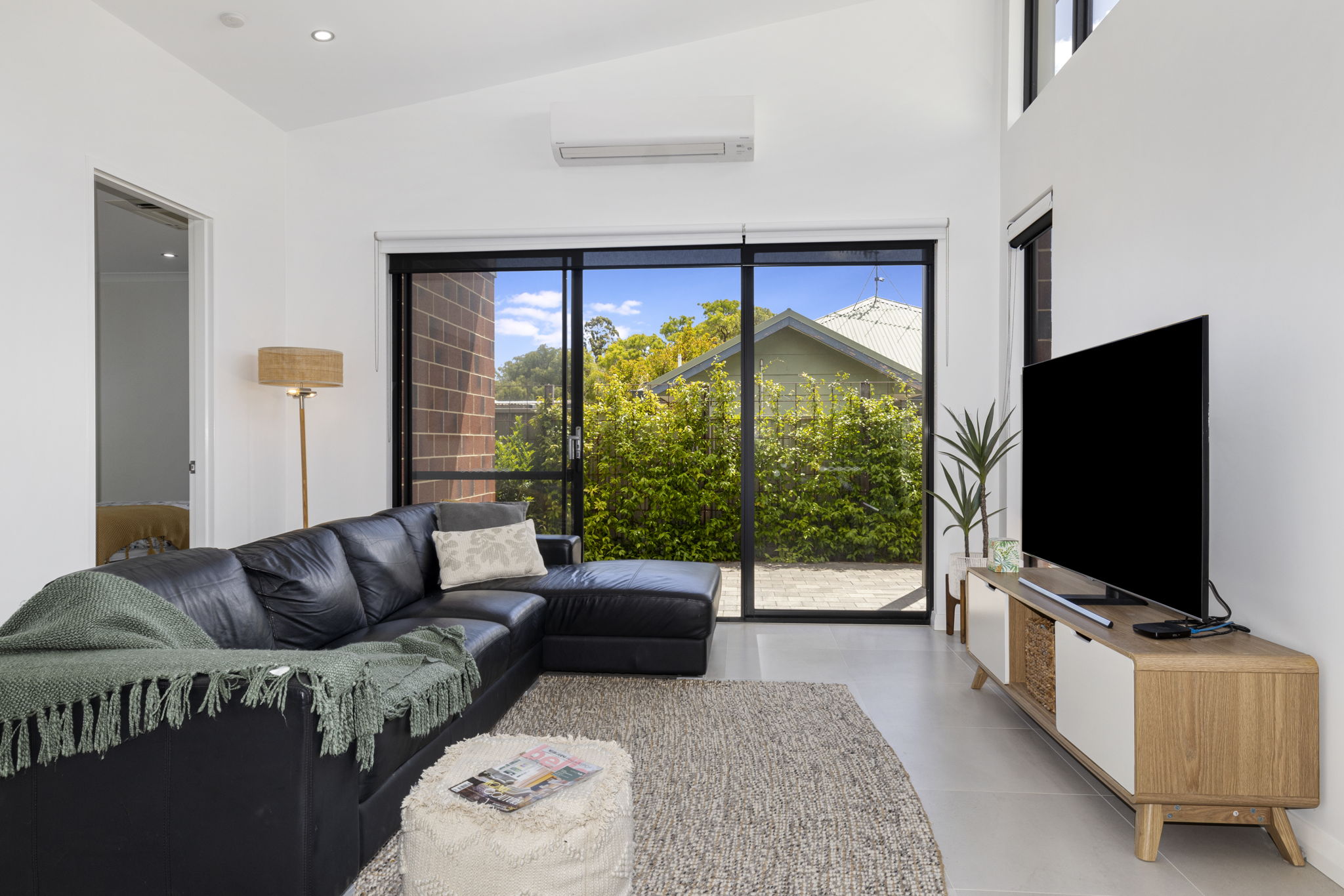 14 FORMOSA ST, MARGARET RIVER WA 6285, 0部屋, 0バスルーム, House