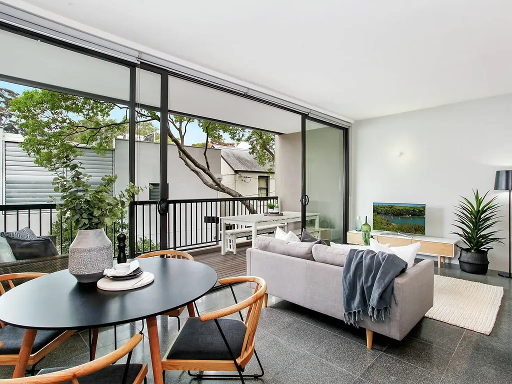 CITTA | Good size 2 bedroom, 2 bathroom apartment with secure parking!