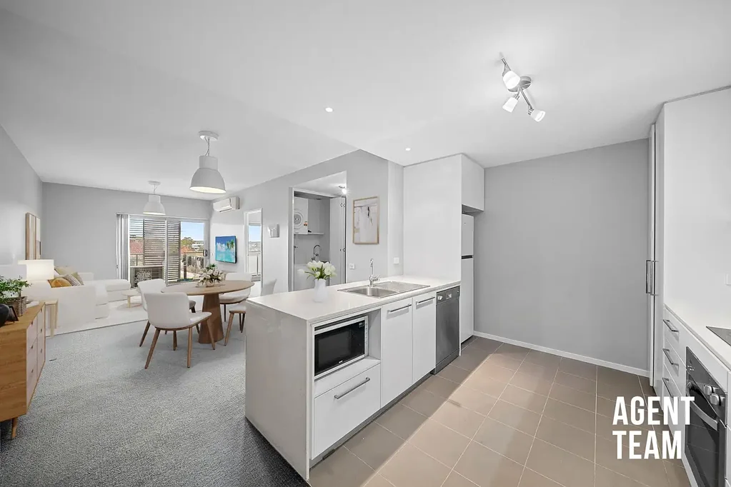 Bruce 1房  Spacious One Bedroom Living in a Premium Bruce Location