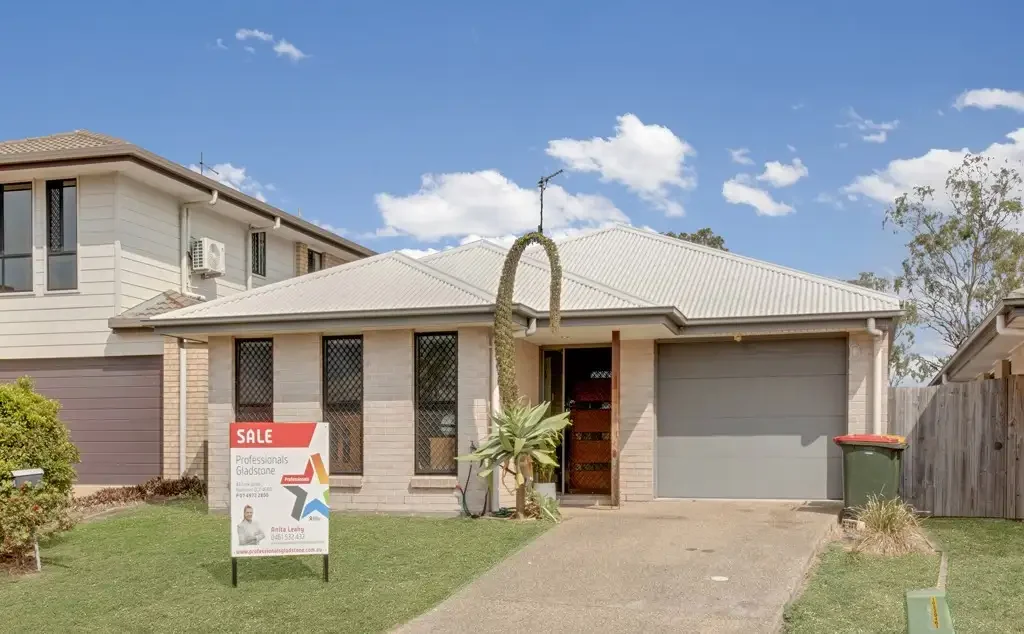 49 Petrel Street, Kirkwood, QLD 4680