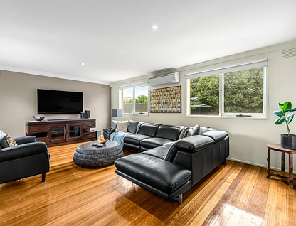 6 Einstein Avenue, Mulgrave, VIC 3170, 3房, 2浴, 独立屋