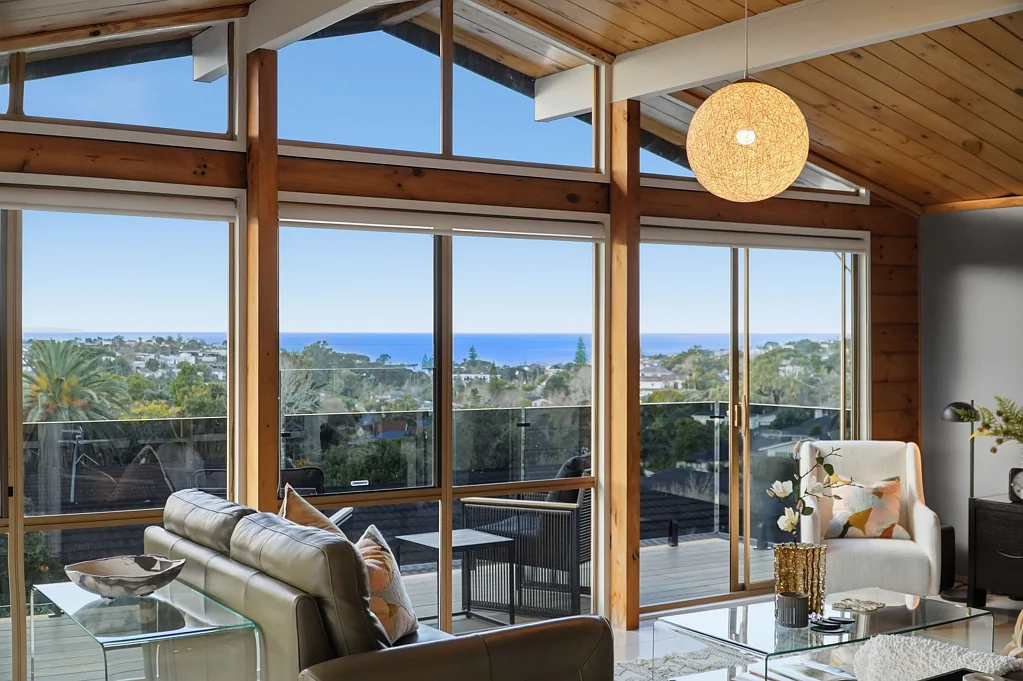 Mairangi Bay 4غرفة نوم Sea Views, Space, Exceptional Family Living