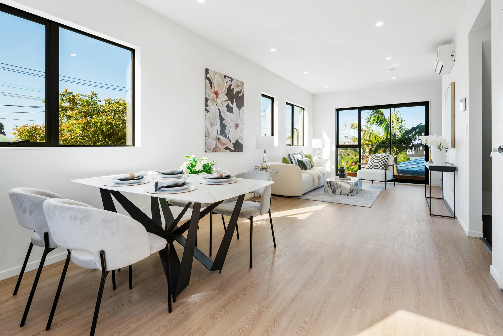 Mount Eden 3침실 Urgent Call! Home Buyers! Investors!