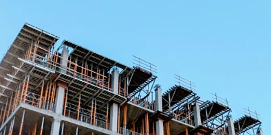 买家崩溃！奥克兰多家建筑公司轰然破产，多个在建项目烂尾，欠债数百万……