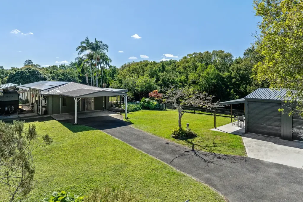 35 King Road, Mooloolah Valley, QLD 4553